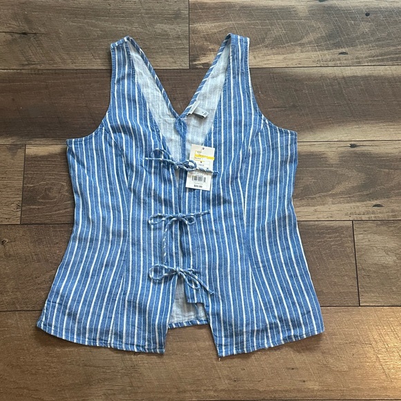 NWT - A New Day Linen Blue and White Striped Top - size small - Picture 5 of 8